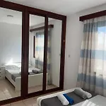 Apartment Bayside Larnaca